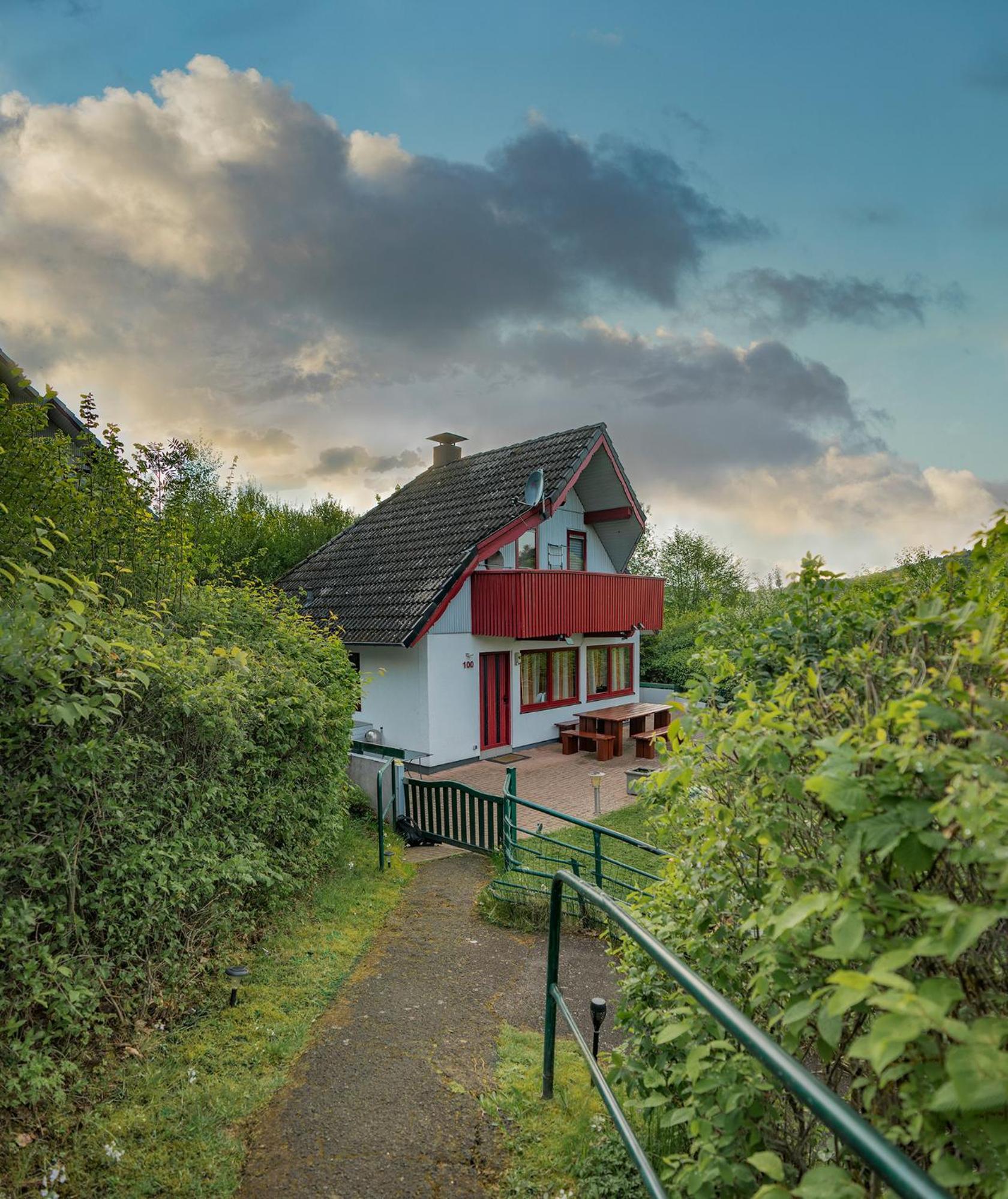 Fh "Baeren Ecke" Am See Im Hessischen Bergland Kirchheim  Buitenkant foto